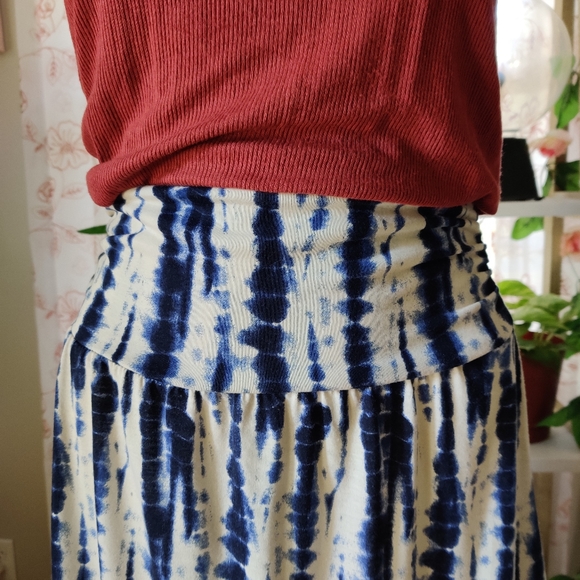 Joe B High Waist Boho Cream Navy Tie-dyed Maxi Skirt Size Medium - Picture 7 of 9